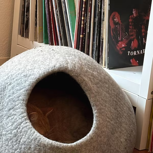 Wool Cat Cave Bed